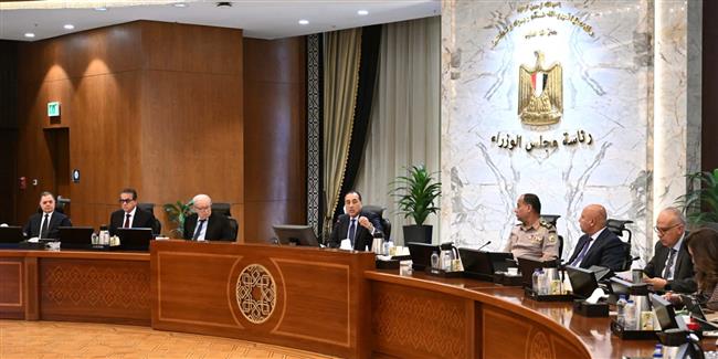 رئيس الوزراء يكلف بالاستعانة بمكتب استشاري لتخطيط المنطقة الساحلية بشماء سيناء 