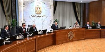 رئيس الوزراء يكلف الحكومة بالالتزام بحضور جلسات البرلمان والتفاعل مع كل ما يطرح من جانب النواب 