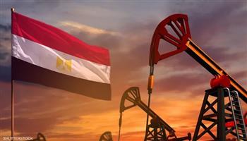 بحضور 5 وزراء.. البترول تبحث خطط رفع الإنتاج وتأمين احتياجات السوق المحلي  