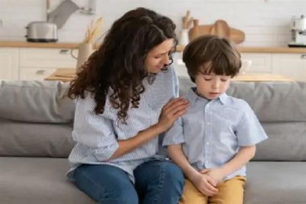 للأمهات.. 5 أسس تربوية يحتاجها الابن خلال مراحل نموه 