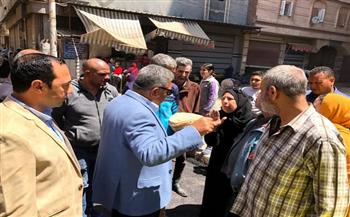 محافظ الدقهلية: صرف الحصص لكل بطاقة تموينية ومنع تجميع البطاقات