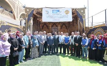 محافظ الغربية يتفقد القافلة الطبية المجانية بقرية دهتوره بمركز زفتى بالتعاون مع اللجنة الطبية العليا