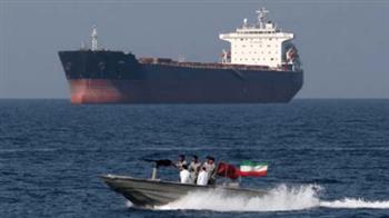 صــراعات «المضيـــق»  تُربك الأسواق العالمية