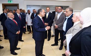 وزير الخارجية يطلق حملة للتبرع بالدم بمقر وزارة الخارجية لمستشفى ٥٧٣٥٧ 