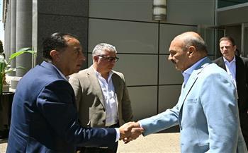 مدبولي: الدولة تكثف جهودها لتشجيع الصناعة وتوطين مختلف الصناعات بالشراكة مع القطاع الخاص 