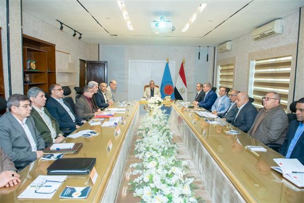 وزير الإنتاج الحربي: تطبيق نظم الإدارة الحديثة ووضع نظام لمكافأة المتميزين وربطه بالإنتاجية 