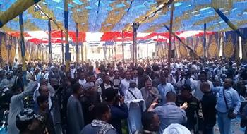 محافظ أسوان يشهد مراسم إتمام الصلح بين آل  سيد محمد إبراهيم بالكاجوج ، وآل قوى بسلوا قبلى بمركز كوم أمبو 