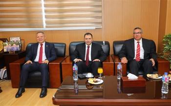 محافظ دمياط يزور جامعة حورس ويتفقد عدد من الكليات والعيادات الخارجية 