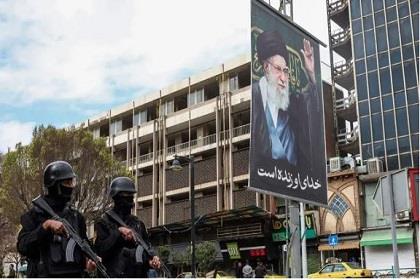 فيصل الصواغ: الخلافات داخل طهران وراء تأخر الرد على الرئيس ترامب 