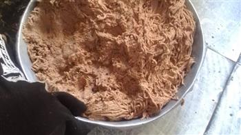 محافظ الغربية: ضبط 321 كجم لحوم ومصنعات مجهولة المصدر و2500 سرنجة طبية خلال حملات مكثفة