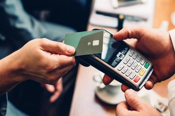 لمدة تصل ل4 ساعات.. تعرف على الخدمات المصرفية المتوقفة بسبب التوقيت الصيفي 