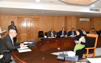 محافظ الفيوم يوجه بإجراء تدخلات الحماية الاجتماعية لعدد من الحالات الأولى بالرعاية   