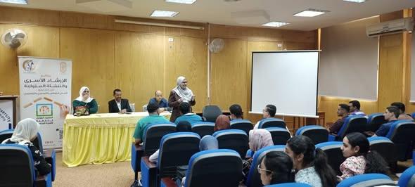 ندوات توعوية بجامعة قنا لتعزيز قضايا الأسرة والمرأة بالتعاون مع القومي للمرأة 