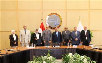 وزيرا الموارد المائية والنقل يوقعان بروتوكول تعاون لتعظيم الاستفادة من أملاك وزارة الري