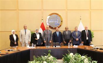 وزيرا الموارد المائية والنقل يوقعان بروتوكول تعاون لتعظيم الاستفادة من أملاك وزارة الري 