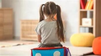 هل هناك علاقة بين التوحد لدى الأطفال وصحة الأمعاء؟ أطباء يوضحون