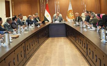 وزير العمل يترأس اجتماع المجلس الأعلى للتشاور الاجتماعي