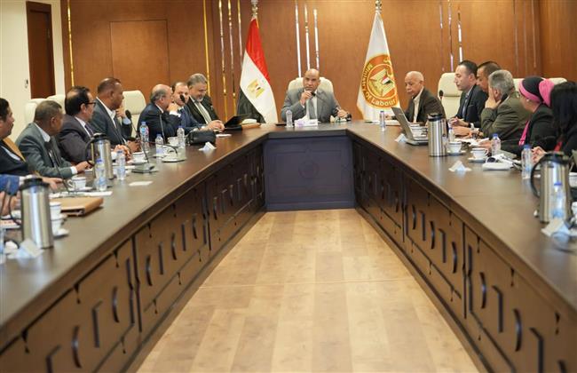 وزير العمل يترأس اجتماع المجلس الأعلى للتشاور الاجتماعي