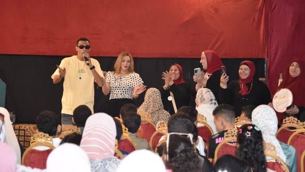 نقابة المهن التمثيلية تحتفل بـ"يوم اليتيم" في أجواء مليئة بالبهجة والسعادة 