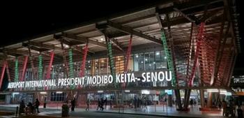 "أسوشيتيد برس": سماع دوي إطلاق نار بالقرب من مطار مالي الدولي