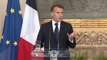 الرئيس الفرنسي: لا نقص متوقع في الوقود.. والوضع “تحت السيطرة”