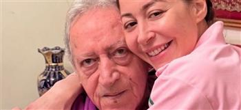 منة شلبي تودع والدها بكلمات مؤثرة: "عيد ميلادك في الجنة يا حبيبي"