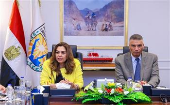 وزيرة التنمية المحلية ومحافظ جنوب سيناء يستعرضان الموقف التنفيذي لمشروع شرم الشيخ مدينة خضراء 