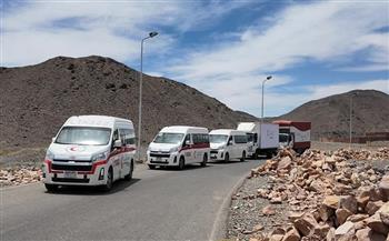 التضامن والهلال الأحمر المصري ينظمان قافلة طبية شاملة بمنطقة حميثرة بالبحر الأحمر 