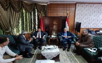 نائب محافظ بورسعيد يعقد اجتماعًا مع ممثلي هيئة تعاونيات البناء لمتابعة موقف المشروعات الجارية بالمحافظة