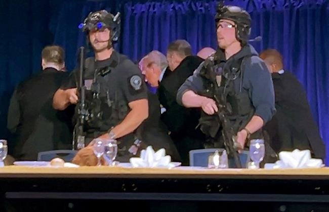 رئيس وزراء اليونان يدين الهجوم على حفل عشاء مراسلي البيت الأبيض