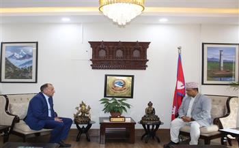 لقاء السفير المصري لدى نيبال مع وزير الخارجية النيبالي