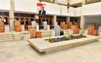 محافظ أسيوط يسلم 20 جهاز عروسة للفتيات الأكثر احتياجًا ضمن احتفالات العيد القومي 