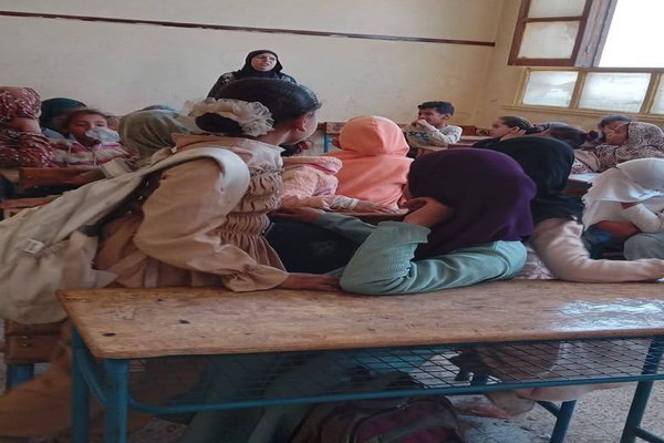 "آداب الطعام في الإسلام".. محاضرة تثقيفية بمكتبة الشيخ مسعود 