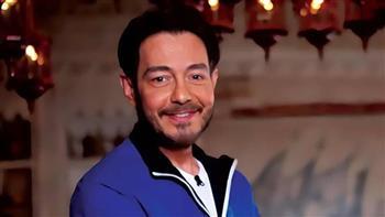 أحمد زاهر يحتفل بعيد ميلاده.. رحلة فنية من البدايات إلى نجومية الدراما المصرية