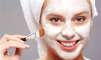 جمالك من مطبخك.. مكونات يومية تدعم نضارة بشرتك