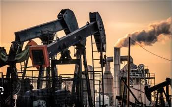 رويترز: أسعار النفط تقفز بأكثر من 2% بعد تعثر محادثات السلام بين أمريكا وإيران