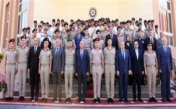 الأكاديمية العسكرية المصرية تنظم مراسم الاحتفال بتخرج دورات تدريبية للمرشحين للعمل بوزارة النقل 