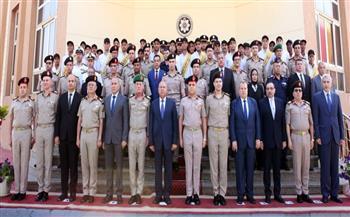 الأكاديمية العسكرية المصرية تنظم مراسم الاحتفال بتخرج دورات تدريبية للمرشحين للعمل بوزارة النقل 