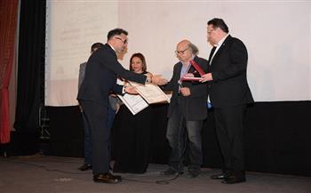 محمد عطية يفوز بجائزة أفضل ديكور عن فيلم «الست» في مهرجان جمعية الفيلم السنوي للسينما المصرية