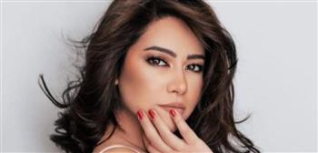 شيرين تتصدر التريند بعد عودتها بالحضن شوك