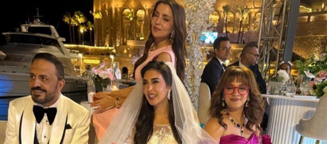 خالد سرحان وياسمين صبري في مفاجأة زفاف غير متوقعة