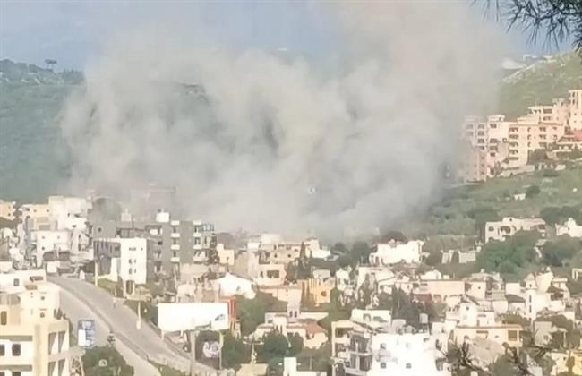 جيش الاحتلال يعلن استهداف 3 عناصر من حزب الله بجنوب لبنان