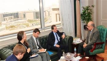 «الكهرباء»: تعاون مصري فرنسي جديد في كفاءة الطاقة ومشروعات التحول الأخضر