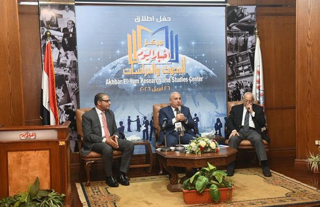 «الوطنية للصحافة» تفتتح مركز أخبار اليوم للبحوث والدراسات