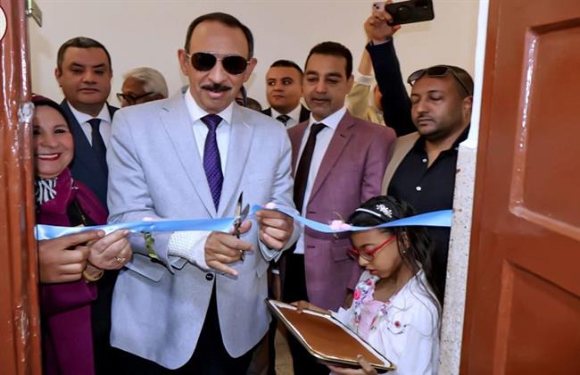محافظ سوهاج يفتتح المعمل الرقمي بمدرسة النور للمكفوفين 