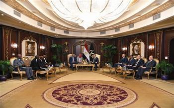  وزير الداخلية يبحث مع نظيره المالي سبل مكافحة الإرهاب والجريمة المنظمة