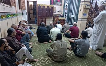 أوقاف سوهاج تُواصل فعاليات المدرسة العلمية بمسجد الشهيد لترسيخ الفكر الوسطي المستنير