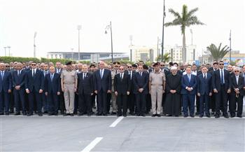 الرئيس السيسي يتقدم مشيعي جنازة اللواء كمال مدبولي| صور