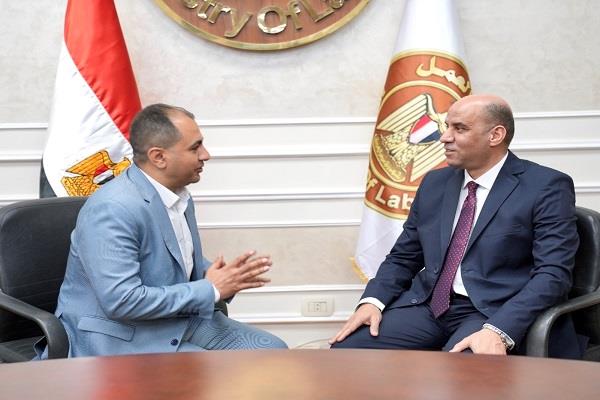 وزير العمل: سوق العمل يشهد نموًا مدعومًا بتوسع المشروعات القومية والعاصمة الجديدة