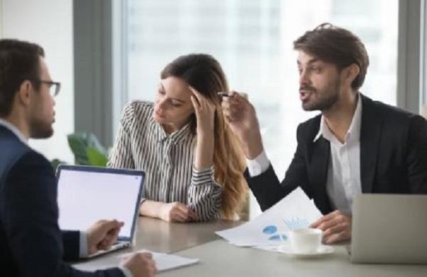 اليوم العالمي للصحة والسلامة في مكان العمل.. خطوات نفسية تضمن سلامتك المهنية